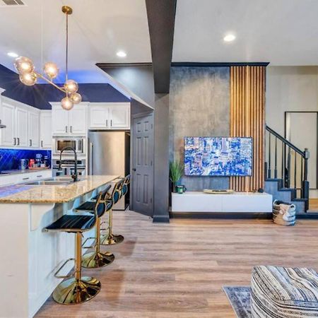 Stylish & Romantic Home, Long-Term Friendly, King Baton Rouge Buitenkant foto